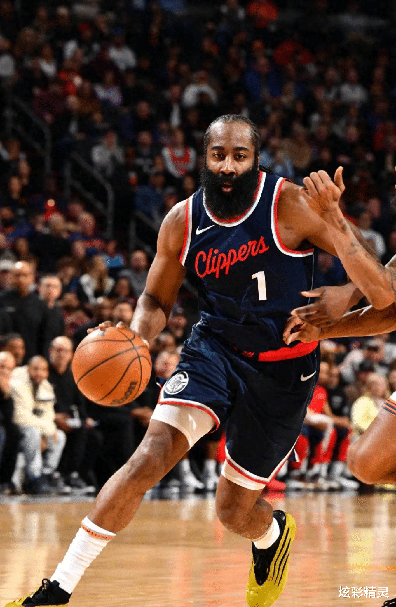 赛后圣安东尼奥马刺调整名单以备欧超杯，篮板制胜环节打磨，信心回归，数据趋势出现新变化的简单介绍多米体育官方网站