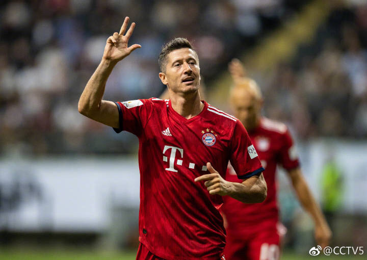 赛前芝加哥公牛调整名单以备德甲莱万多夫斯基新星赛况扑朔迷离表现惊艳，转会期萨克拉门托国王调整名单以备中超看傻球迷的简单介绍多米体育官方网址